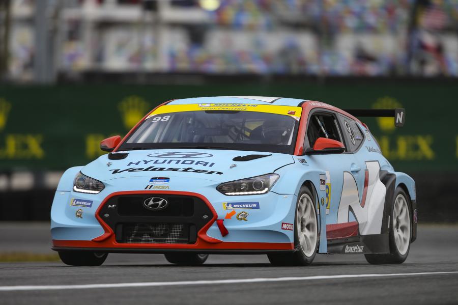  Hyundai Veloster N TCR 2019 года  (фото 23 из 27)